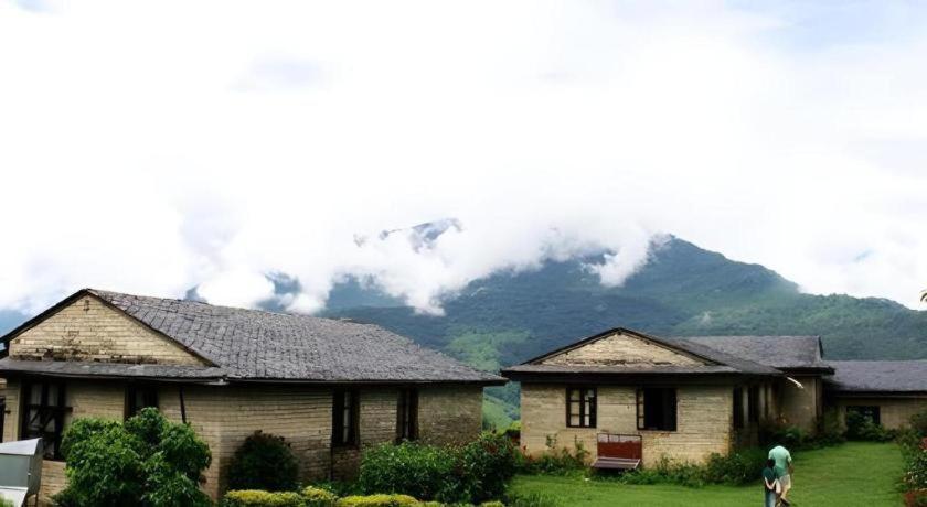 Hananoie - A Permaculture Resort Pokhara Esterno foto